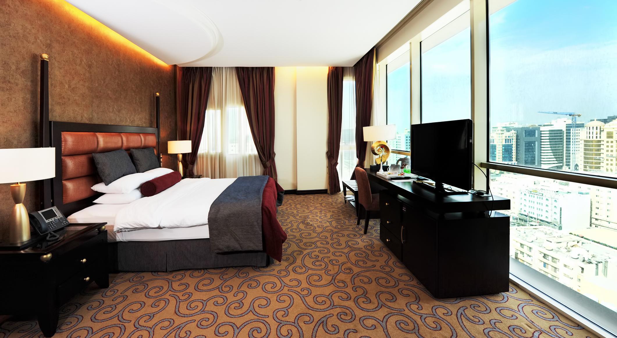 Century Hotel Doha Bagian luar foto