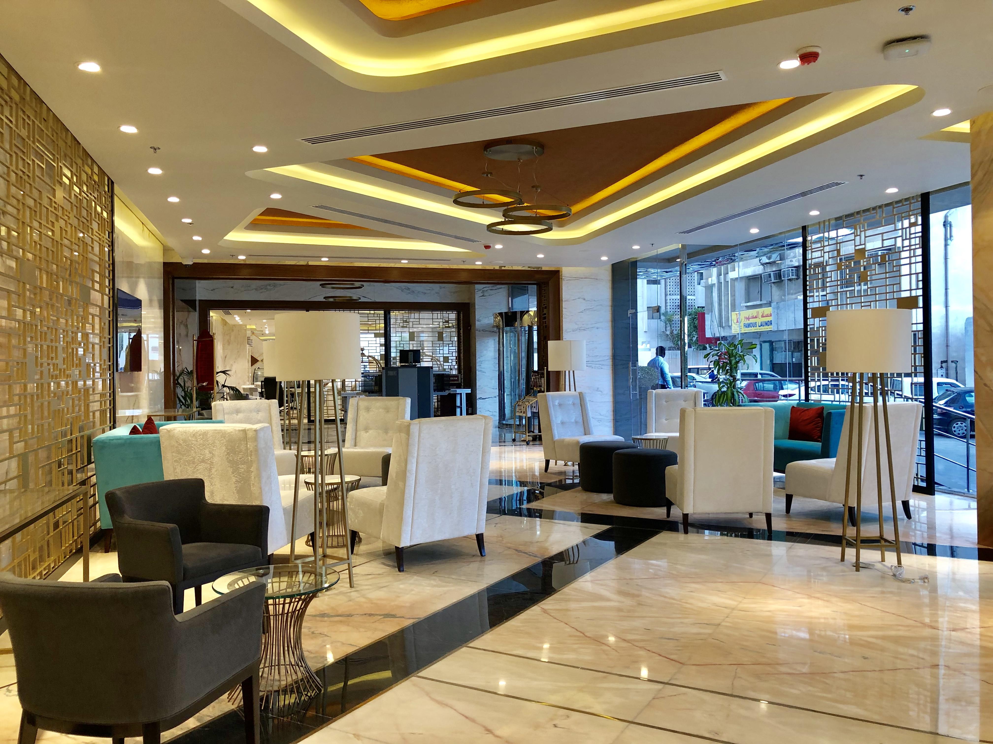 Century Hotel Doha Bagian luar foto